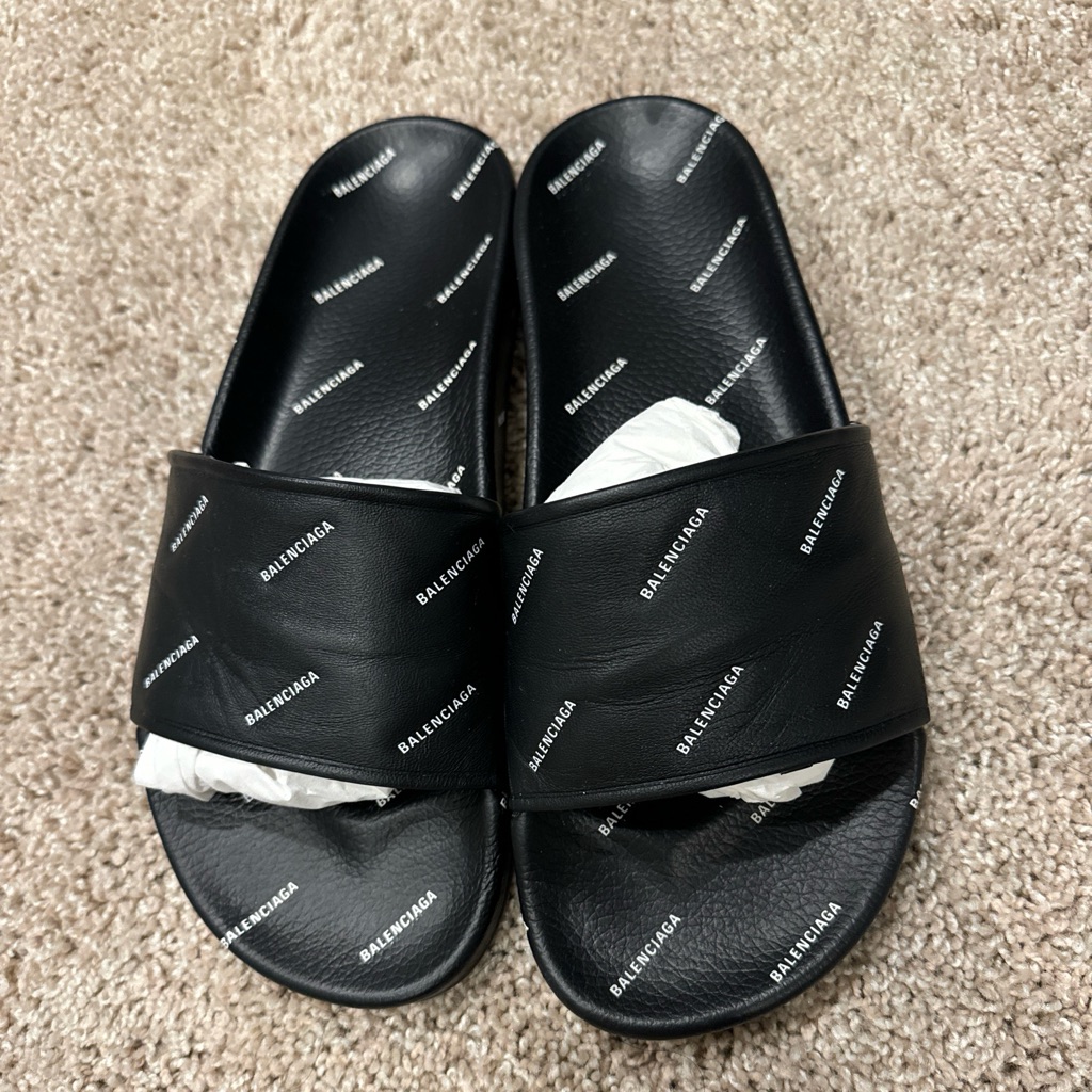 Balenciaga Nappa Mi-Brill Imprime Logo Sandal. Size 41